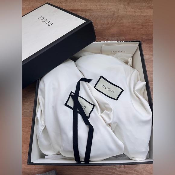 AUTH Gucci D’Orsay Platforms - Picture 8 of 10